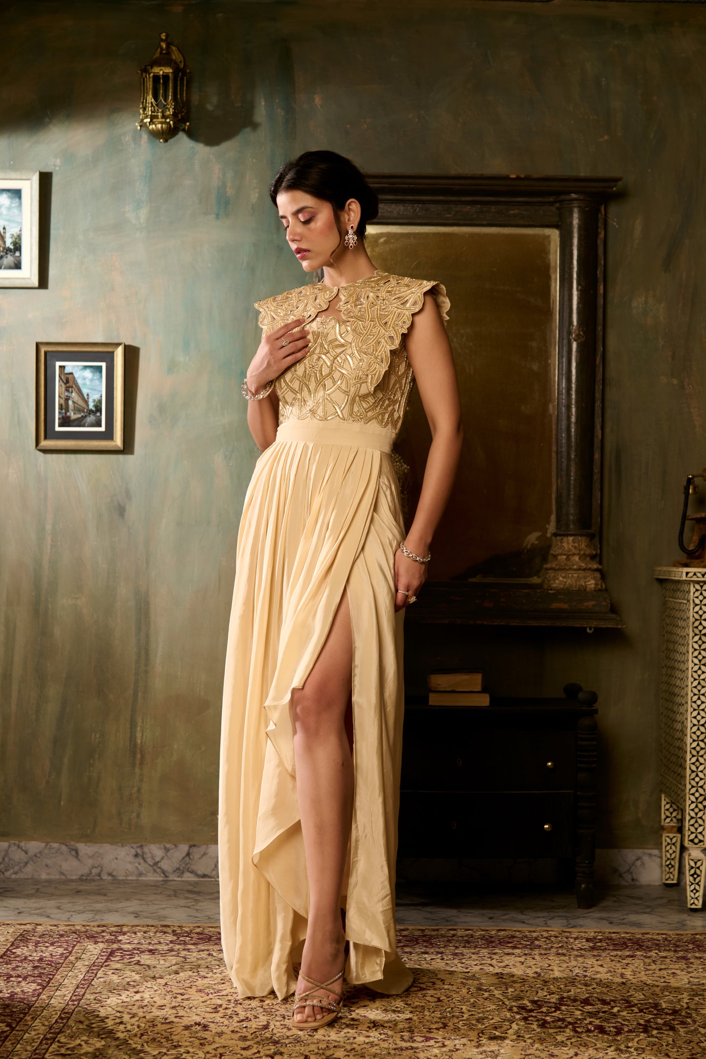 CUTWORK COLLAR DRAPE DRESS