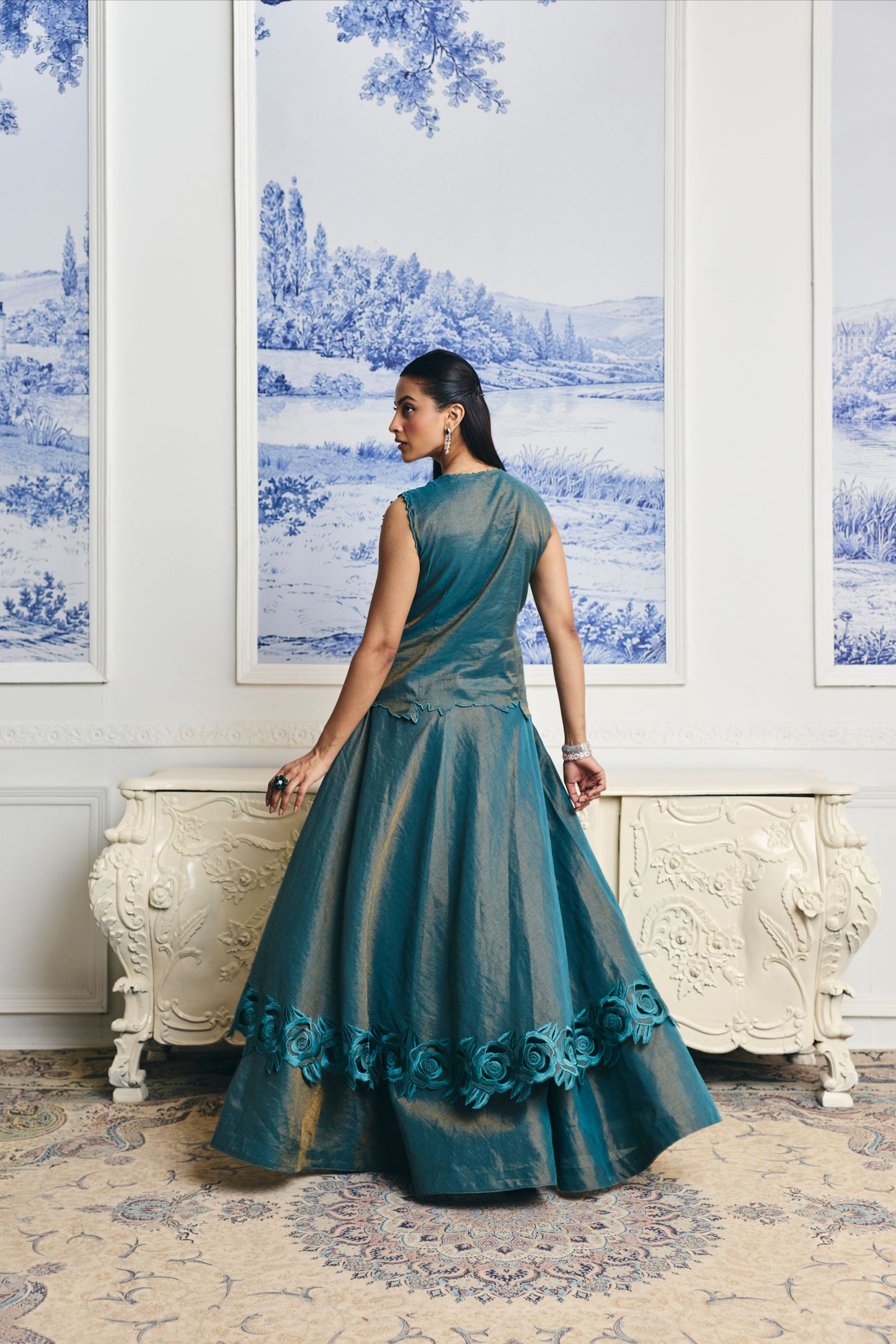 Nila Cutwork Set