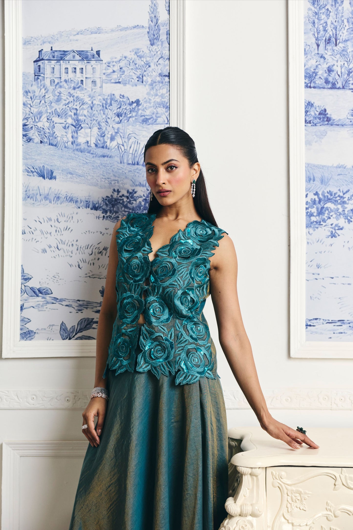 Nila Cutwork Set